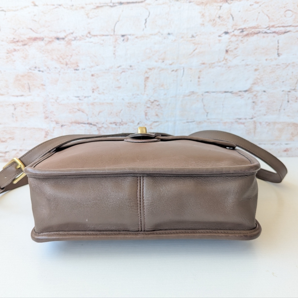 Coach Taupe Leather Top Handle Crossbody Bag with Gold Hardware - Picture 9 of 15